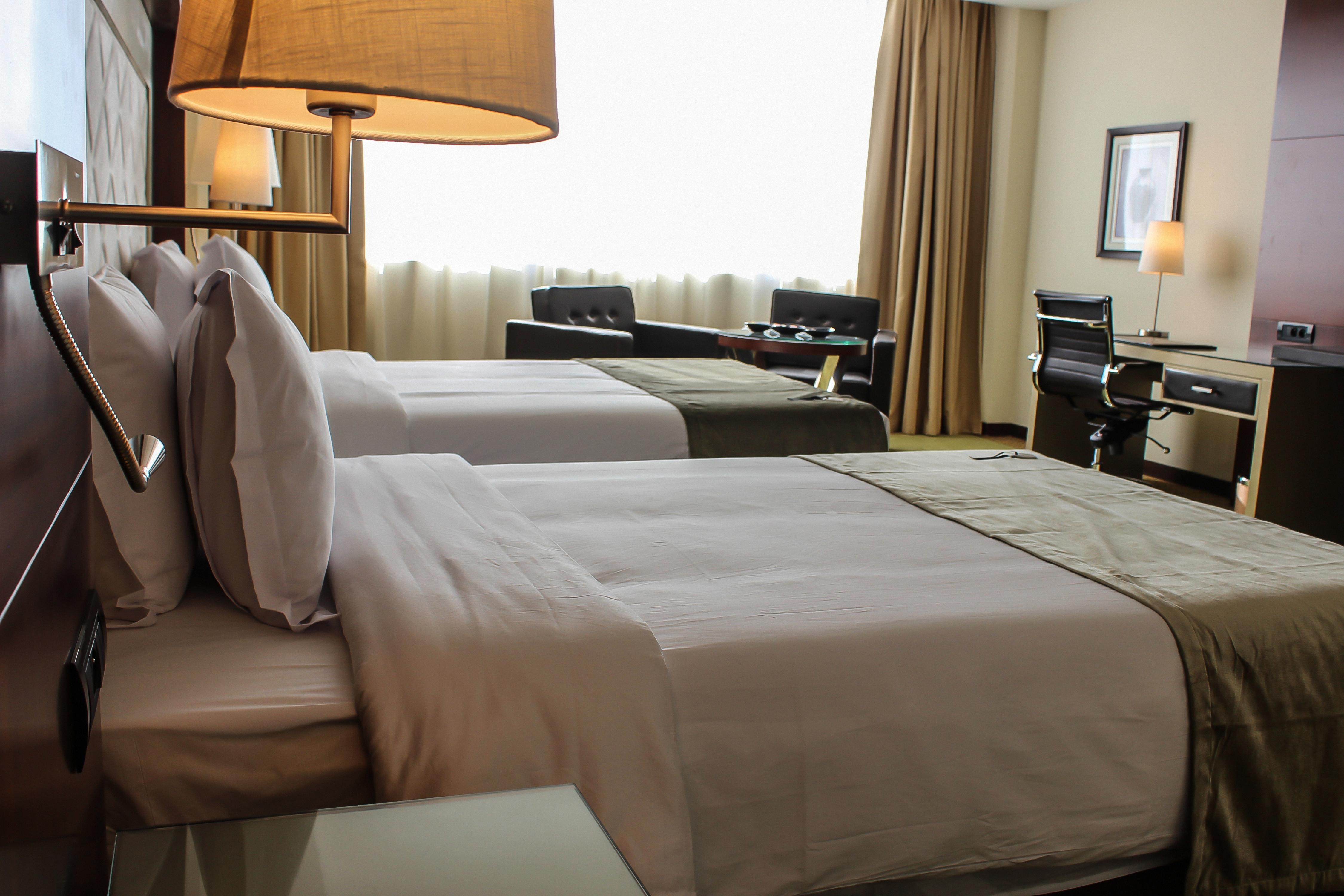 Grand Mogador City Center Casablanca Exterior foto A room at the hotel